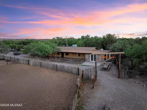 440 W Cimmaron Ln, Benson, AZ 85602
