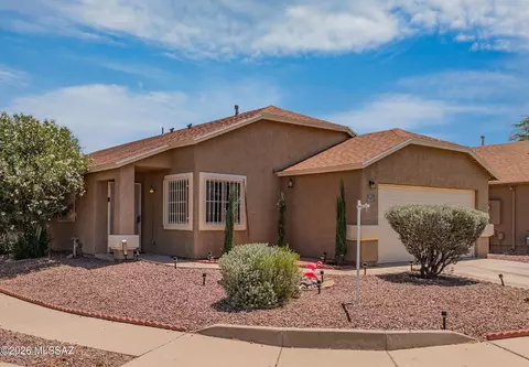 5111 S Lavender Fields Ln, Tucson, AZ 85746
