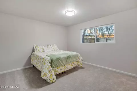 Bedroom - 8202 E Kenyon Dr, Tucson, AZ 85710 photo 1 of 5