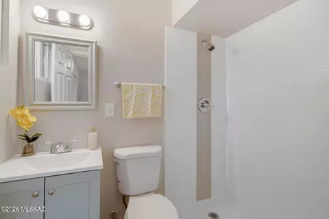 Bath - 8202 E Kenyon Dr, Tucson, AZ 85710 photo 1 of 2
