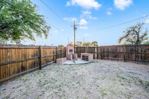 Other - 8202 E Kenyon Dr, Tucson, AZ 85710 photo 7 of 11