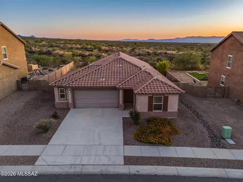 17038 S Emerald Vista Dr, Vail, AZ 85641
