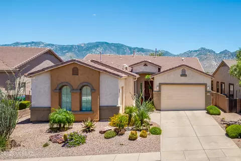13218 N Woosnam Way, Oro Valley, AZ 85755