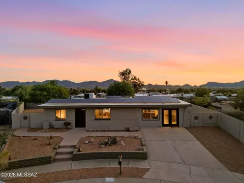 3443 W Northstar Dr, Tucson, AZ 85741