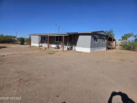 10261 N Volk Ave, Marana, AZ 85653