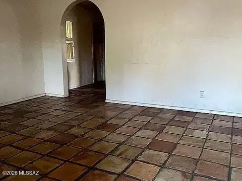 2238 E 9th St, Tucson, AZ 85719 photo 3
