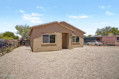 5639 S Masterson Ave, Tucson, AZ 85706