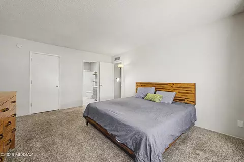 Bedroom - 660 E River Rd #H, Tucson, AZ 85704 photo 2 of 7
