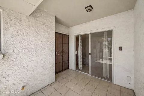 Exterior - 660 E River Rd #H, Tucson, AZ 85704 photo 6 of 16