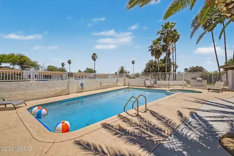 Exterior - 660 E River Rd #H, Tucson, AZ 85704 photo 9 of 16