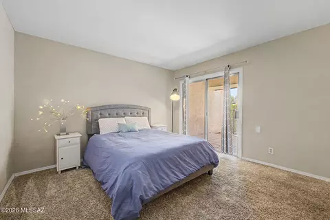 Bedroom - 660 E River Rd #H, Tucson, AZ 85704 photo 6 of 7
