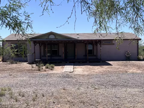 11990 W Kathie Ann Dr, Tucson, AZ 85735