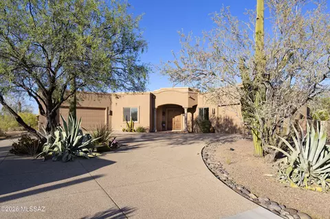 2708 W Lambert Ln, Oro Valley, AZ 85742