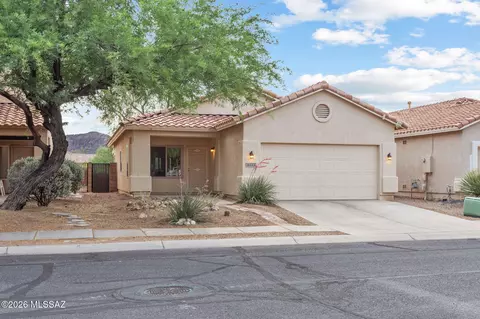 9533 N Englewood Dr, Tucson, AZ 85743