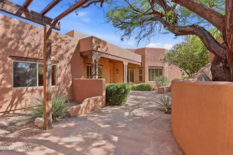 471 W Coyote Moon Pl, Oro Valley, AZ 85755