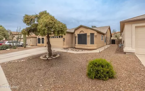 9199 E Muleshoe St, Tucson, AZ 85747