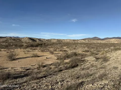 tbd S Four Feathers Loop, Willcox, AZ 85643