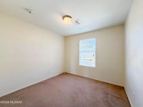 Bedroom - 5779 S Manta Ray Rd, Tucson, AZ 85706 photo 2 of 7
