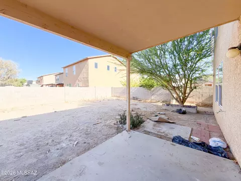 Exterior - 5779 S Manta Ray Rd, Tucson, AZ 85706 photo 3 of 3