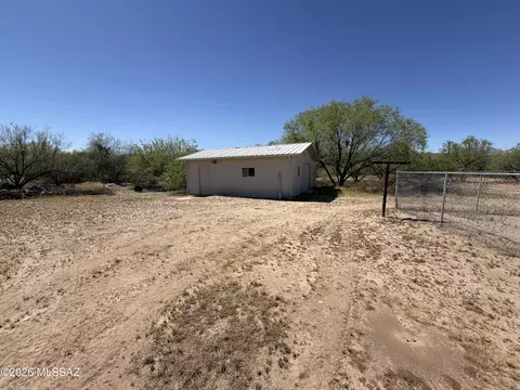 83105 E Bartolo Rd, Winkelman, AZ 85192 photo 4