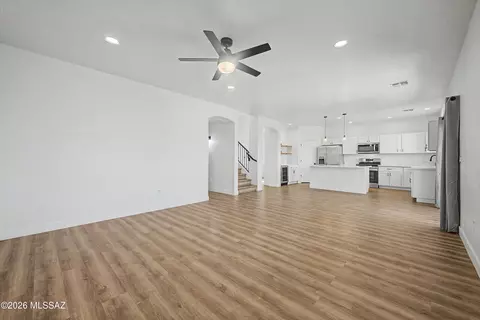 Living - 12807 E Hannah Trl, Vail, AZ 85641 photo 2 of 6