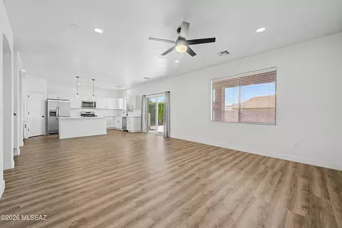 Living - 12807 E Hannah Trl, Vail, AZ 85641 photo 1 of 6