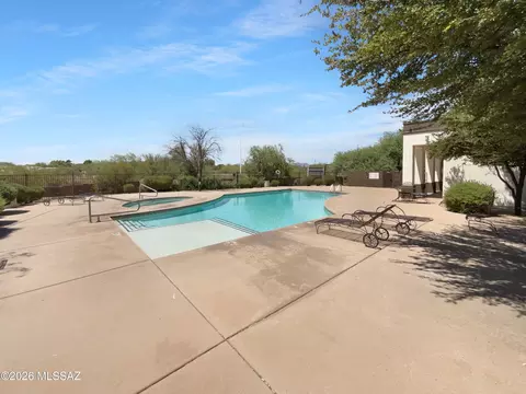 Exterior - 2016 E River Rd #101, Tucson, AZ 85718 photo 2 of 3