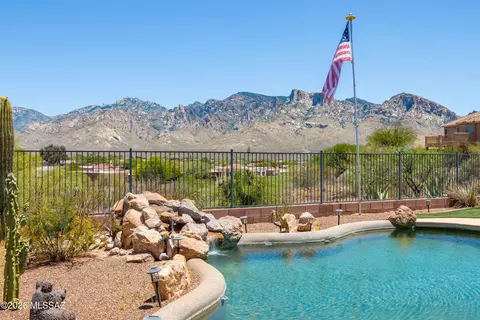 11890 N Verismo Dr, Oro Valley, AZ 85737