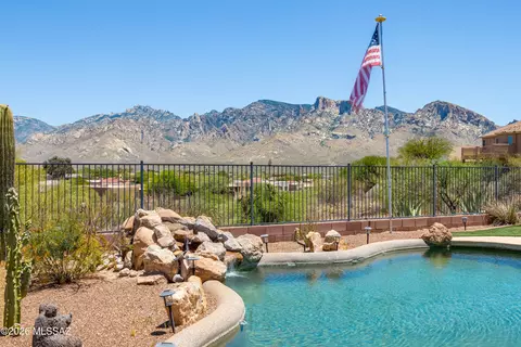 11890 N Verismo Dr, Oro Valley, AZ 85737