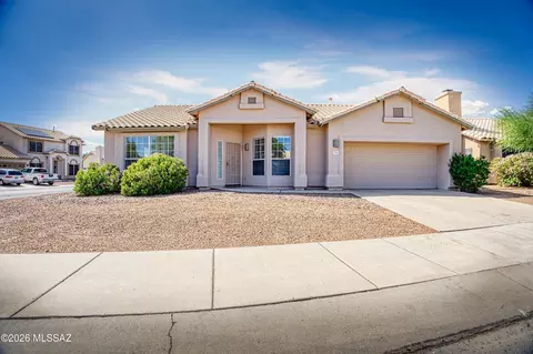 7216 W Rivulet Dr, Tucson, AZ 85743