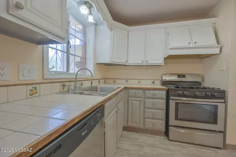 2426 E 20th St, Tucson, AZ 85719 photo 28