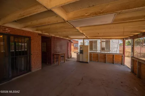 2426 E 20th St, Tucson, AZ 85719 photo 8