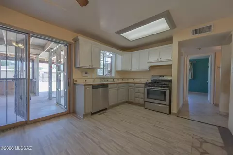 2426 E 20th St, Tucson, AZ 85719 photo 26