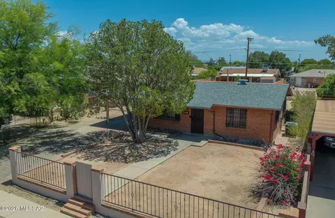 2426 E 20th St, Tucson, AZ 85719