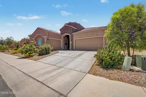 10311 N Pink Trumpet Dr, Marana, AZ 85653