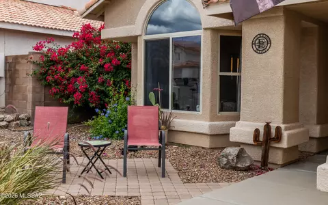 Exterior - 10260 E Buffaloberry Loop, Tucson, AZ 85748 photo 2 of 8