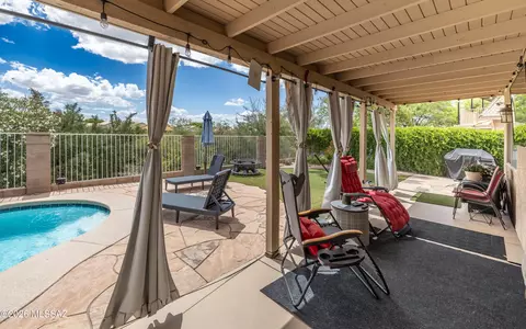 Exterior - 10260 E Buffaloberry Loop, Tucson, AZ 85748 photo 4 of 8