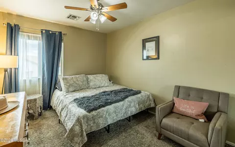Bedroom - 10260 E Buffaloberry Loop, Tucson, AZ 85748 photo 7 of 7