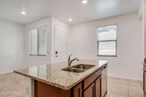 Kitchen - 12851 E Pantano View Dr, Vail, AZ 85641 photo 2 of 6
