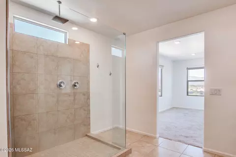 Bath - 12851 E Pantano View Dr, Vail, AZ 85641 photo 6 of 6