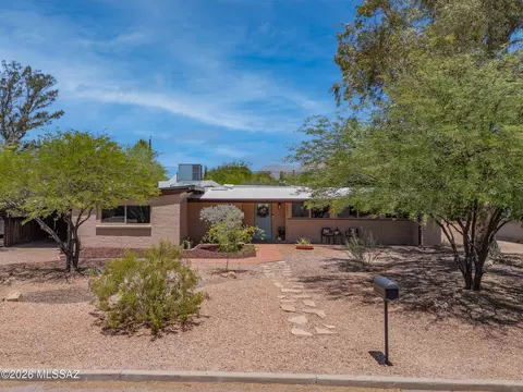 2617 E Waverly St, Tucson, AZ 85716