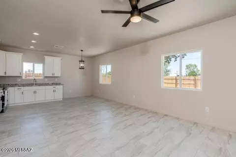 Living - 360 E Aircraft Rd, Tucson, AZ 85706 photo 2 of 4