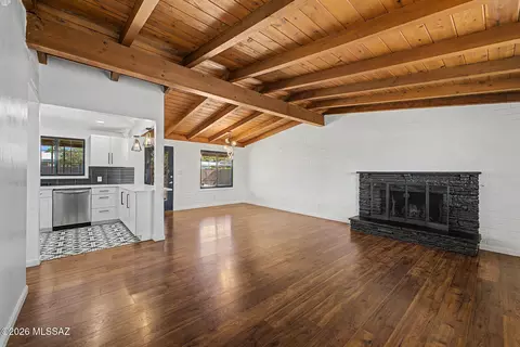 Living - 6212 Eli St, Tucson, AZ 85711 photo 1 of 5