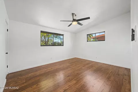 Bedroom - 6212 Eli St, Tucson, AZ 85711 photo 1 of 5