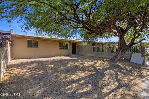 1008 E Kentucky St, Tucson, AZ 85714