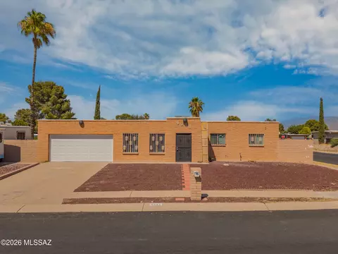4341 S White Pine Ave, Tucson, AZ 85730