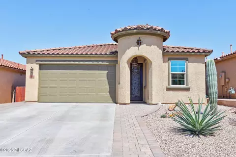 12081 N Golden Mirror Dr, Marana, AZ 85658