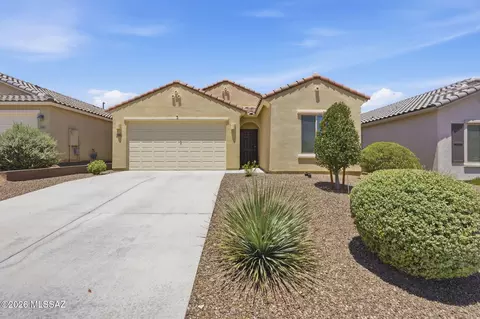 830 W Calle Falerno, Sahuarita, AZ 85629