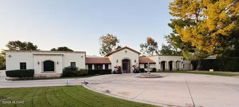 2821 N Santa Marta Pl, Tucson, AZ 85715