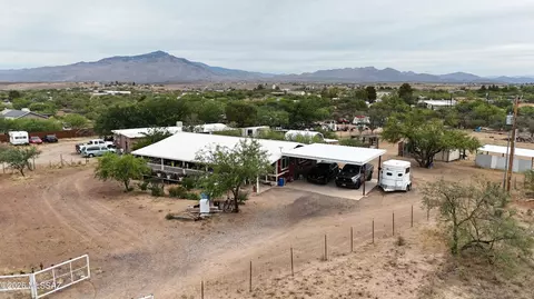 25345 E Comanche Trl, Benson, AZ 85602